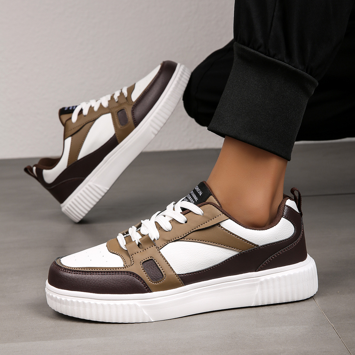 Bellagio Leather Sneakers